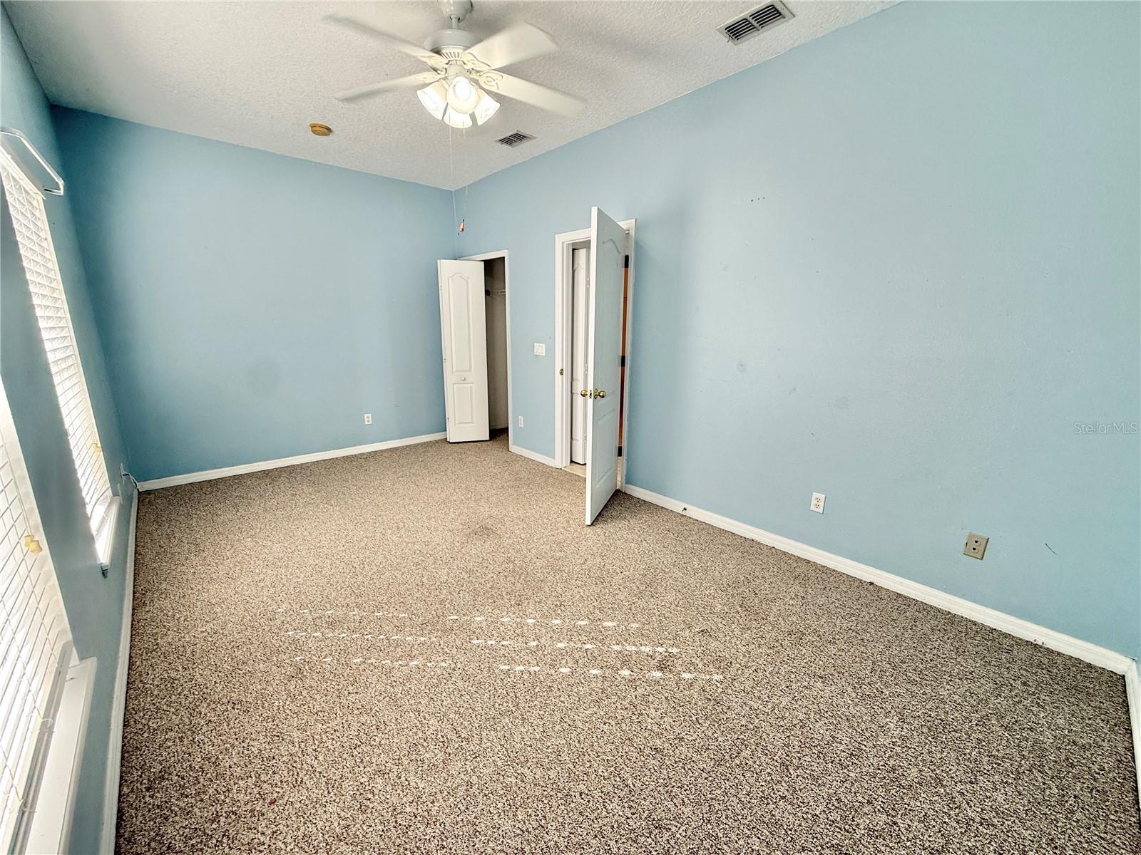 Image 17 of 30 For 4307 Creeks Run Boulevard