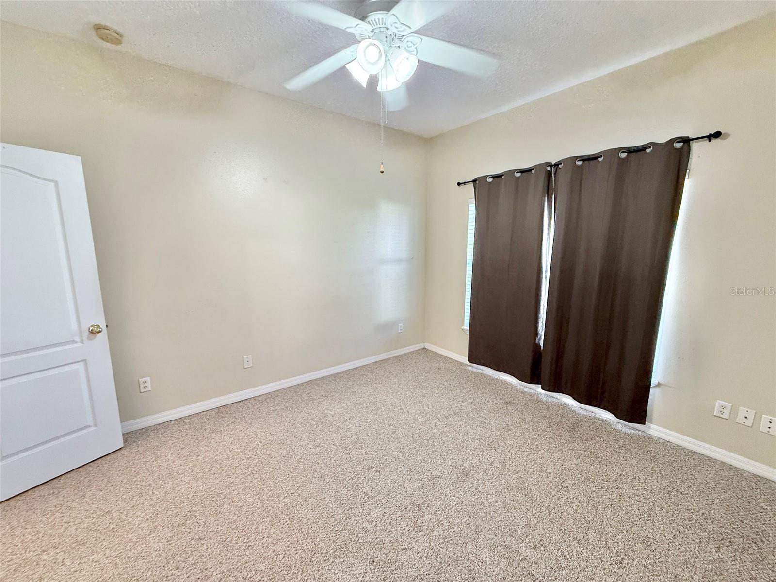 Image 19 of 30 For 4307 Creeks Run Boulevard