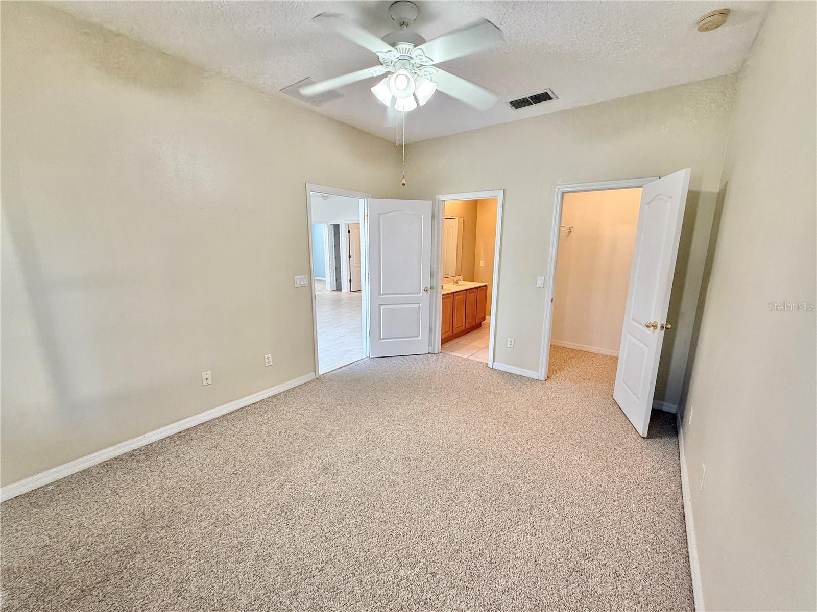 Image 20 of 30 For 4307 Creeks Run Boulevard