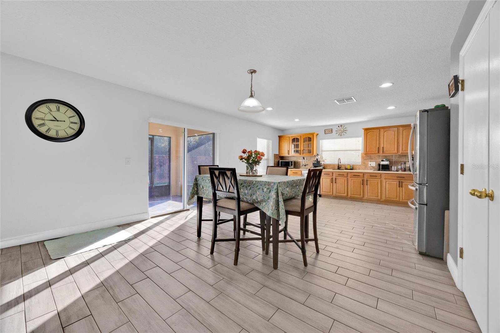 Image 15 of 26 For 4647 Caverns Drive