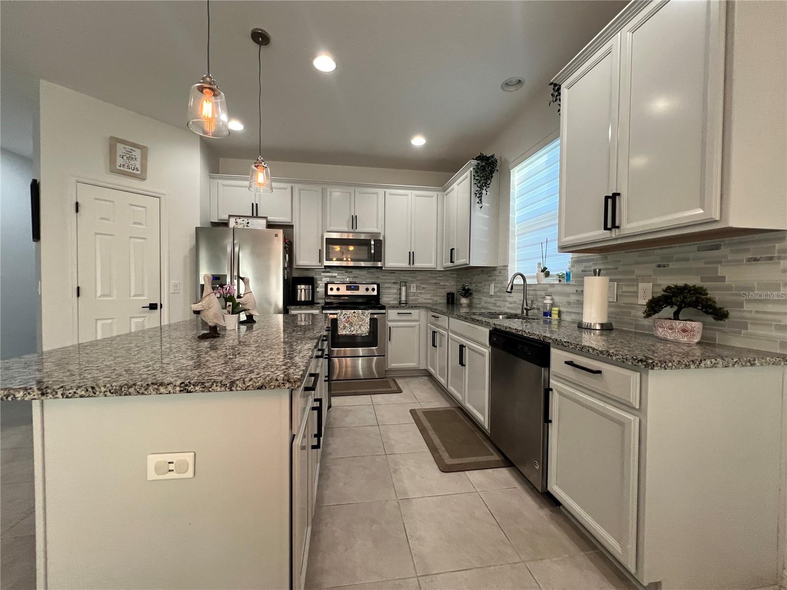 Image 23 of 68 For 3517 Vega Creek Drive