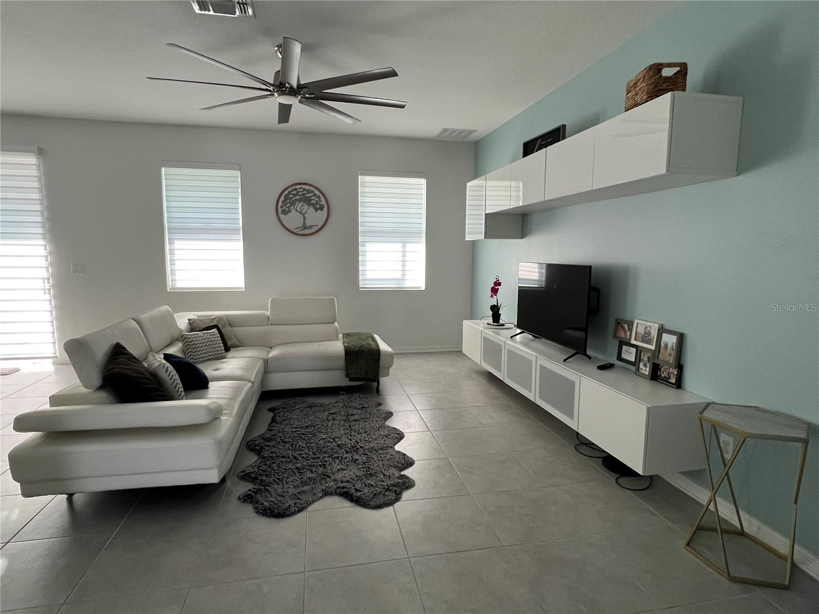 Image 7 of 68 For 3517 Vega Creek Drive