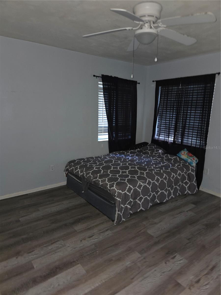 Image 4 of 8 For 1057 Fort Smith Boulevard