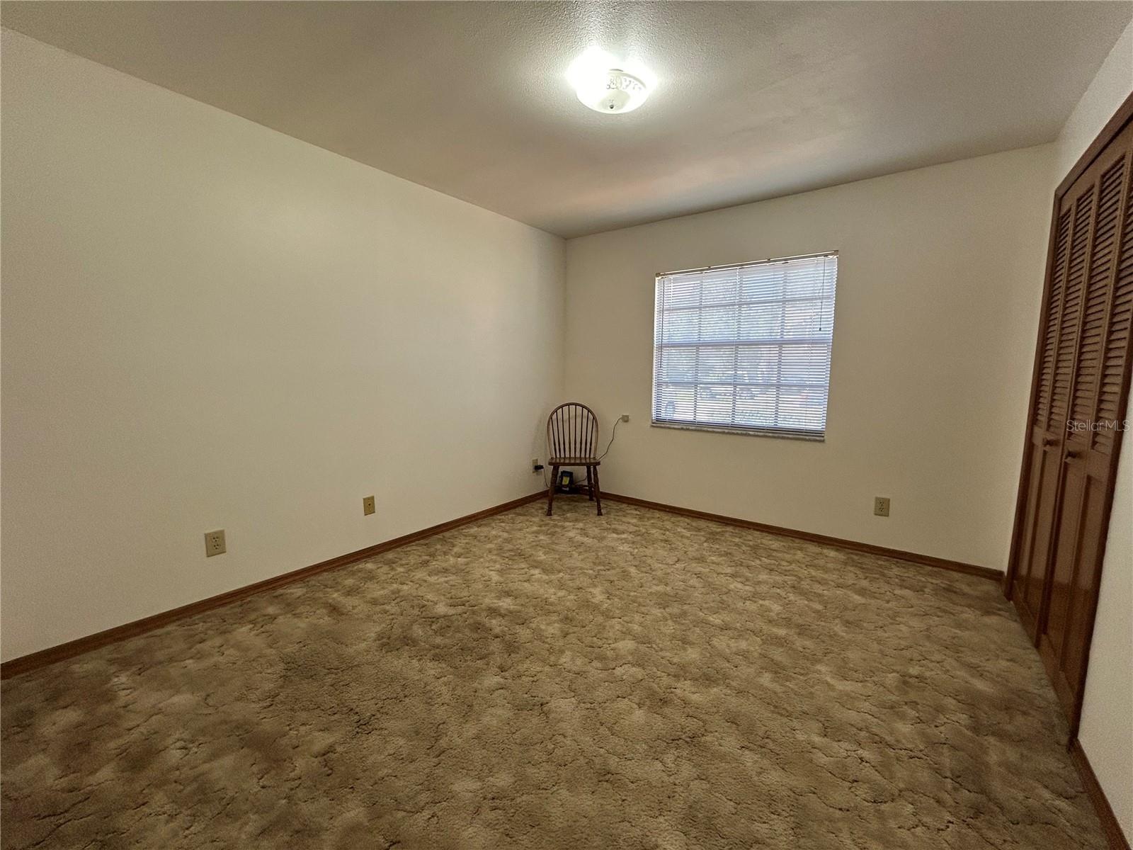 Image 18 of 33 For 7 Paquin Drive