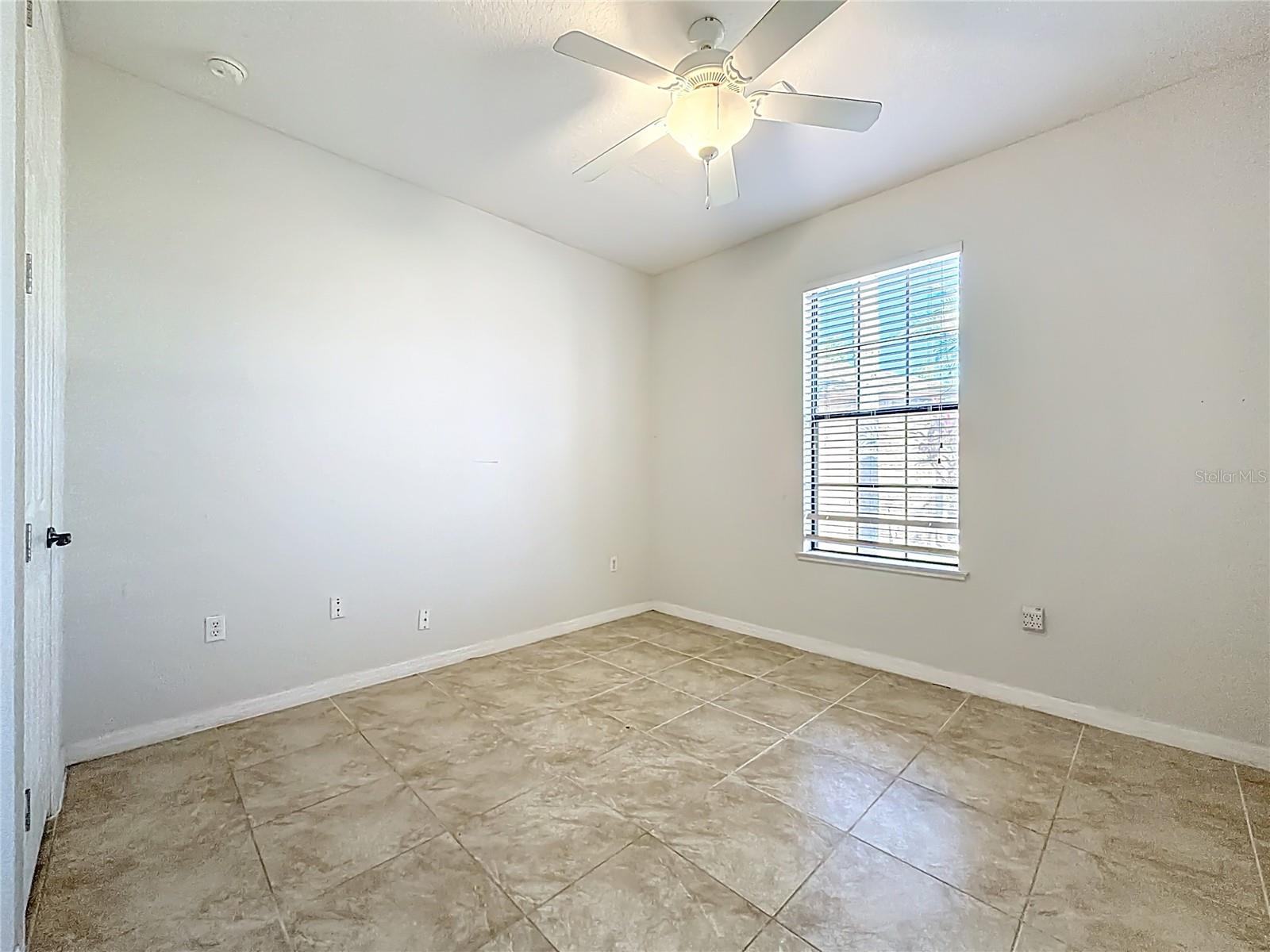 Image 26 of 39 For 3984 Blossom Dew Drive