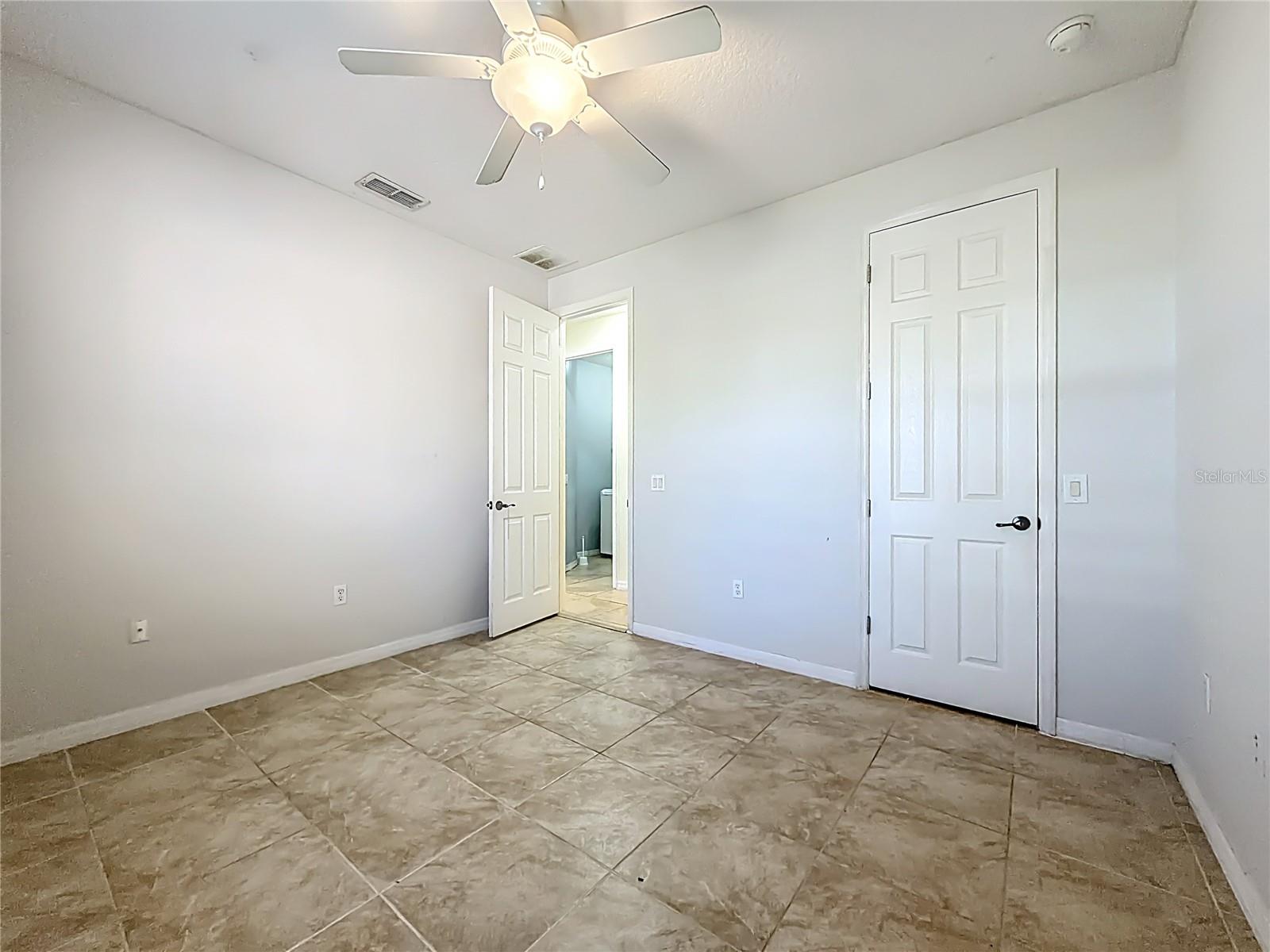 Image 27 of 39 For 3984 Blossom Dew Drive