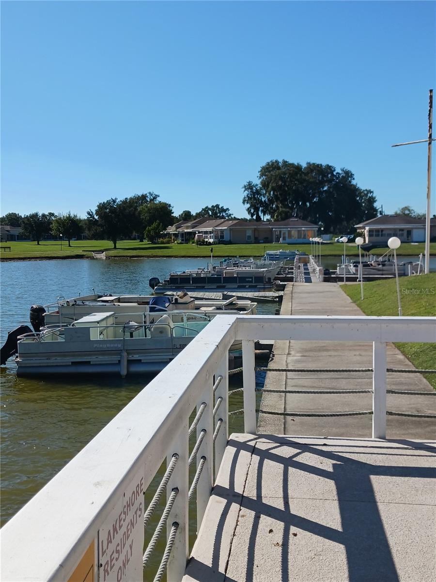 Image 35 of 51 For 417 Club Circle