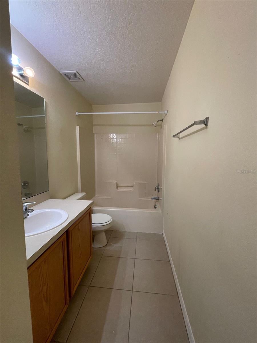 Image 10 of 11 For 346 Montgomery Court