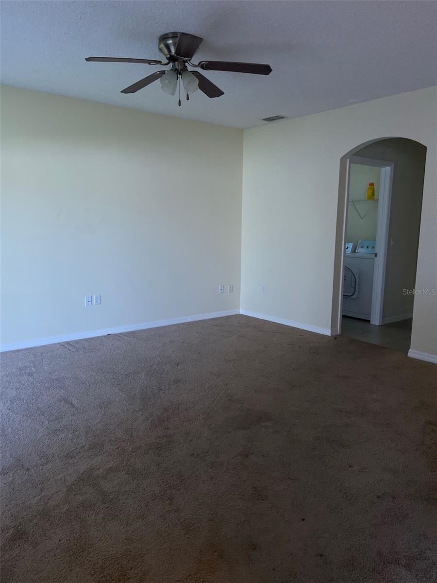 Image 7 of 11 For 346 Montgomery Court