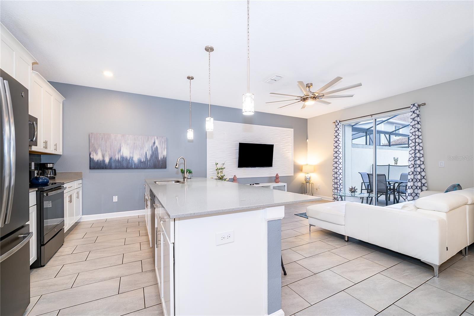 Image 18 of 37 For 4833 Lullaby Lane