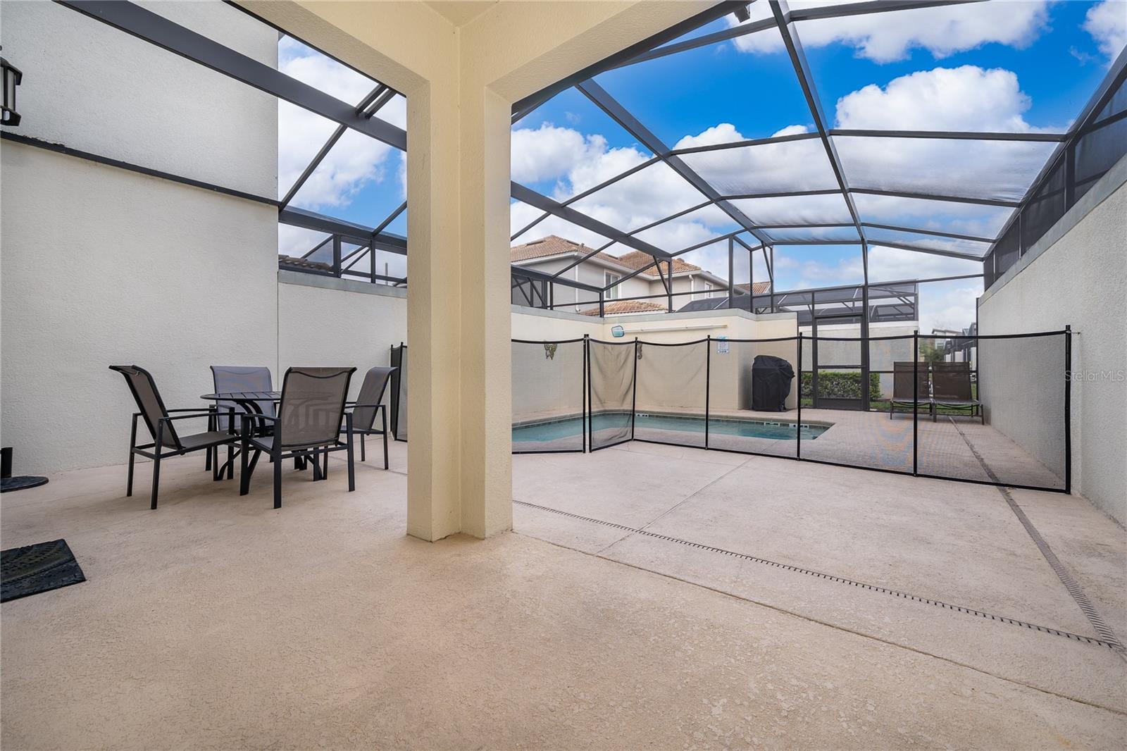 Image 25 of 37 For 4833 Lullaby Lane