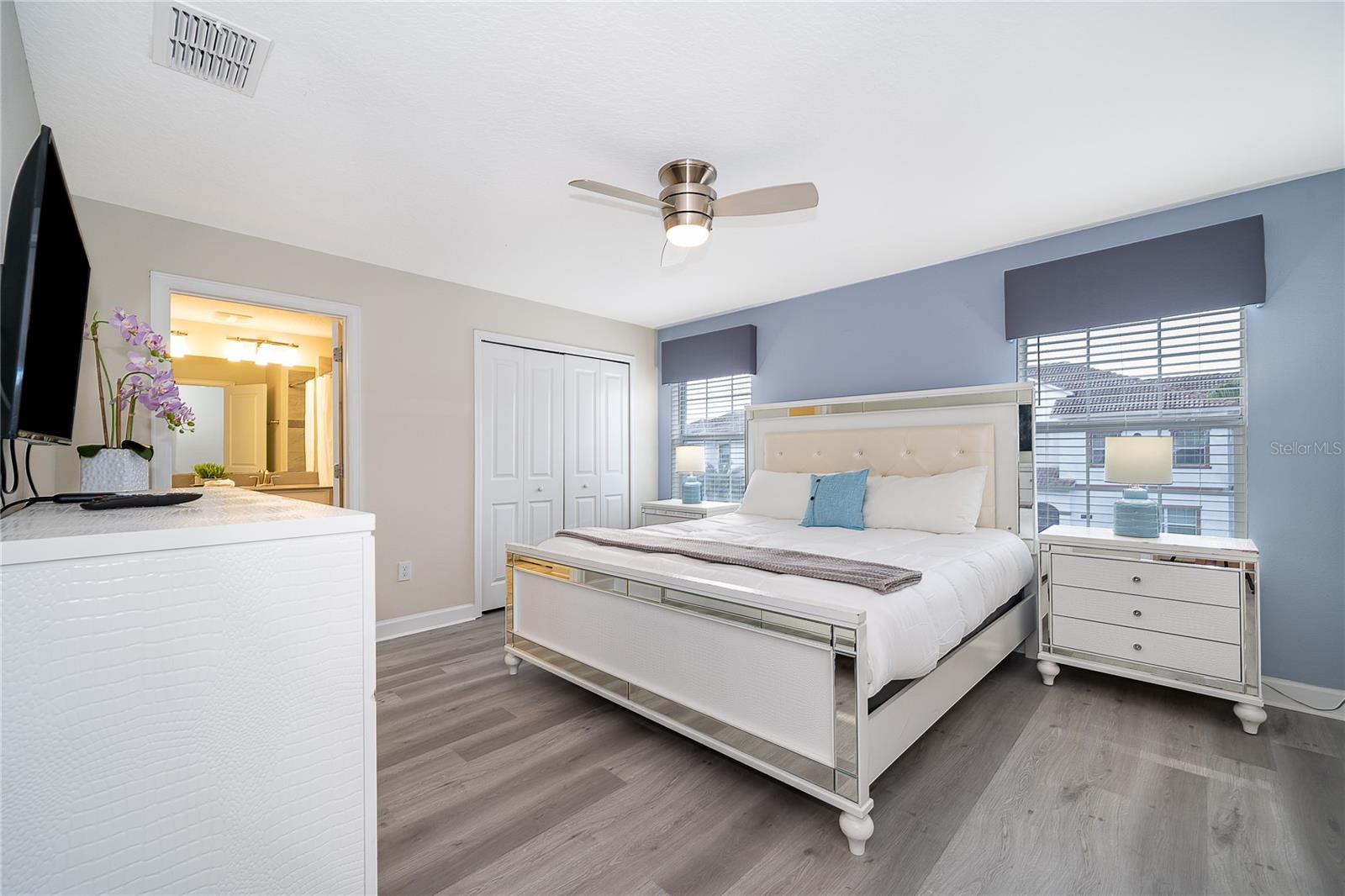 Image 5 of 37 For 4833 Lullaby Lane