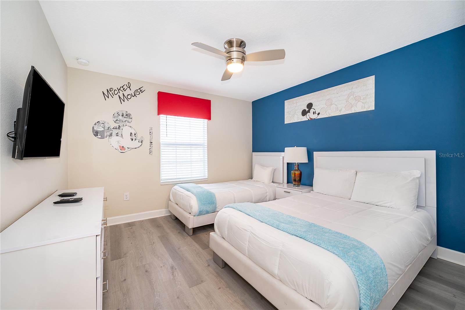 Image 8 of 37 For 4833 Lullaby Lane