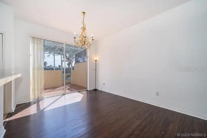 Image 26 of 33 For 1246 Beach Circle