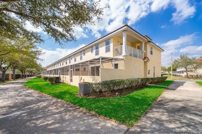 Image 4 of 33 For 1246 Beach Circle