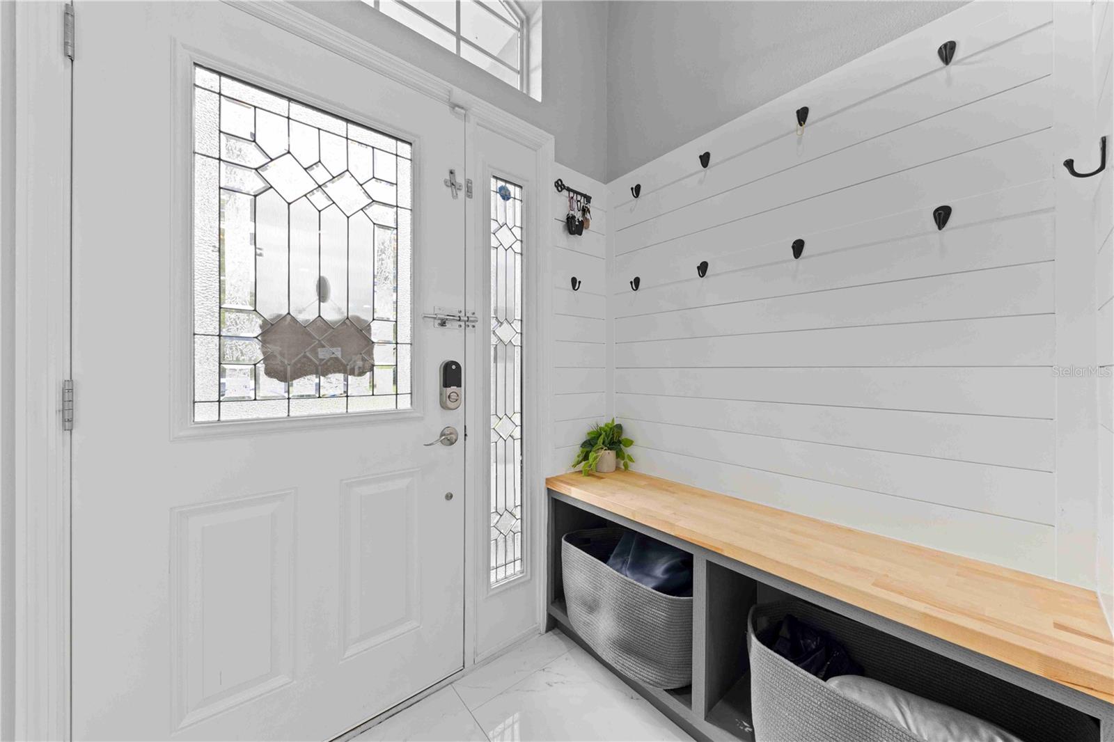 Image 10 of 39 For 416 Becky Street