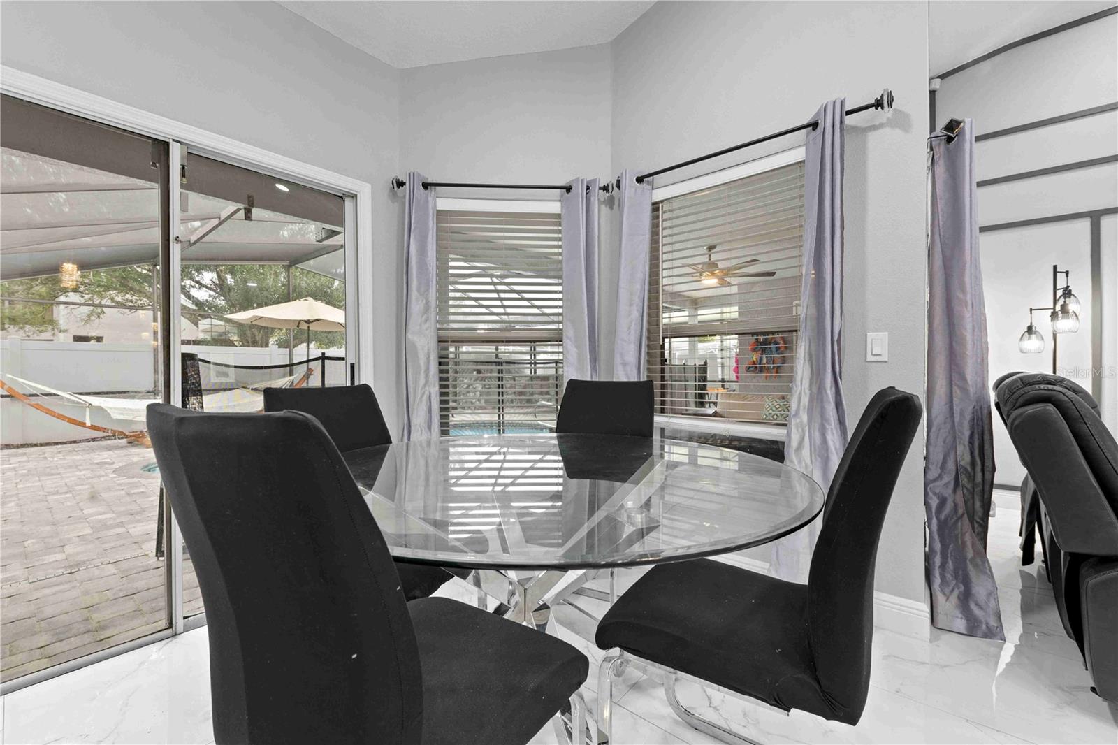 Image 14 of 39 For 416 Becky Street