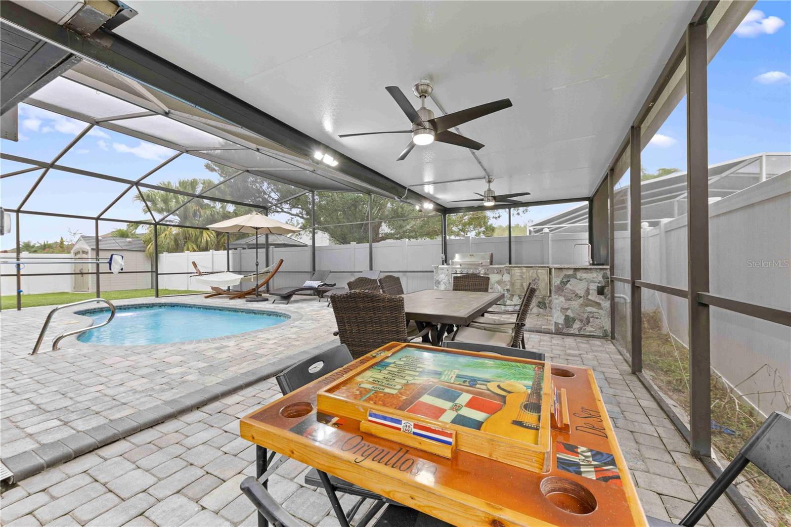 Image 34 of 39 For 416 Becky Street