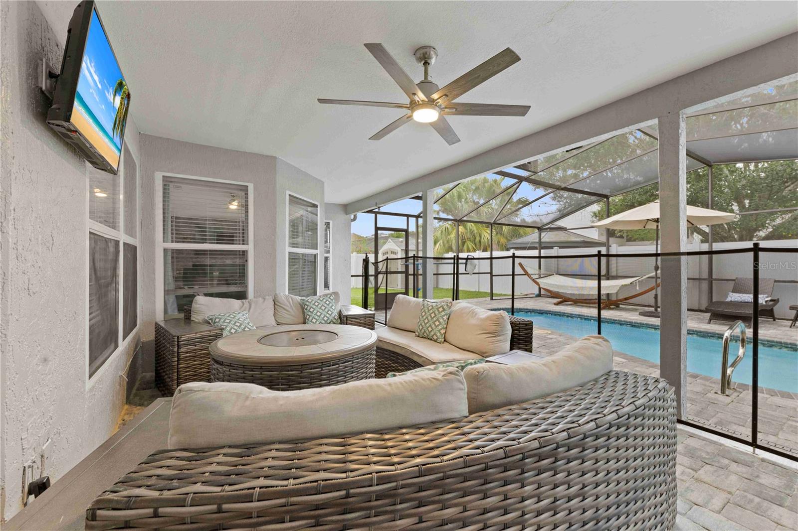 Image 35 of 39 For 416 Becky Street