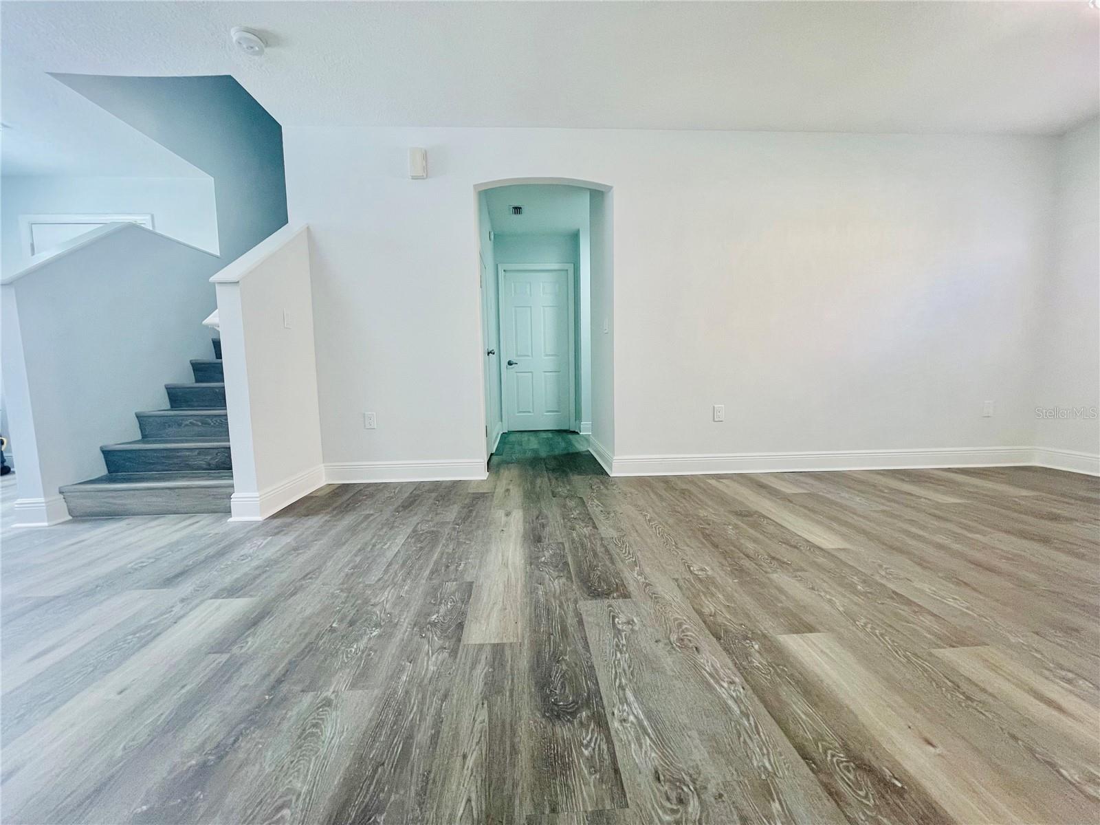 Image 10 of 41 For 2531 Hamlet Lane