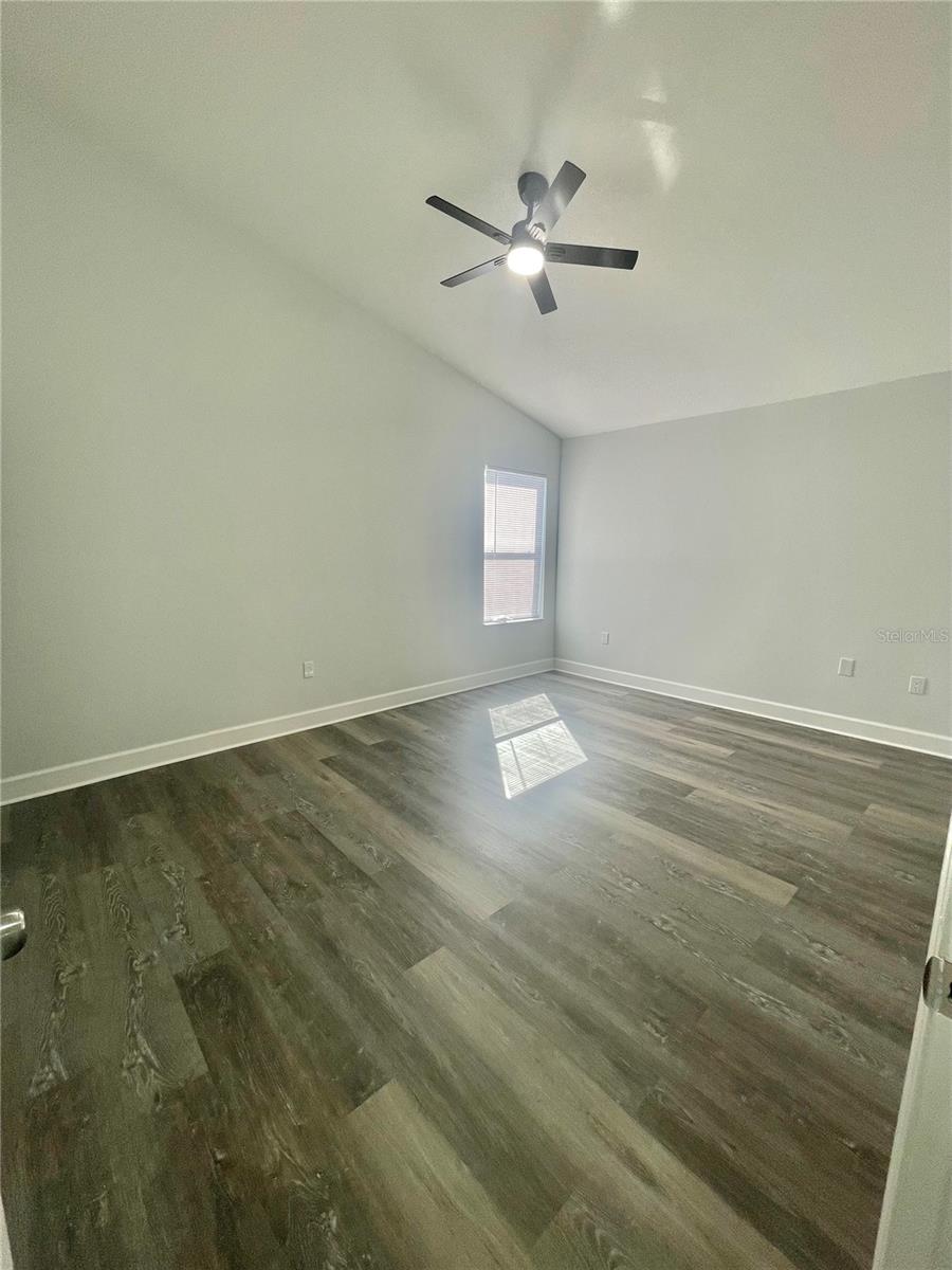 Image 12 of 41 For 2531 Hamlet Lane