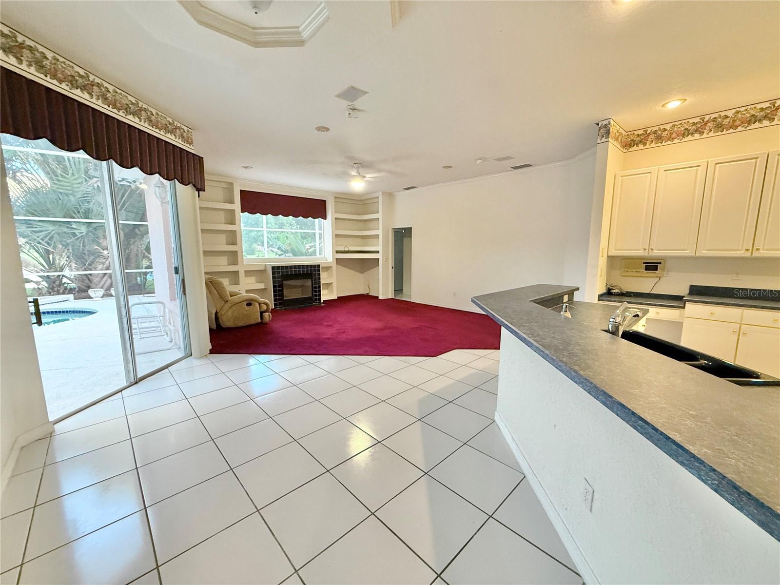 Image 19 of 53 For 5829 Guenevere Court