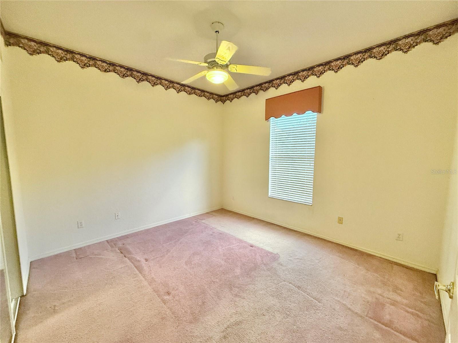 Image 27 of 53 For 5829 Guenevere Court