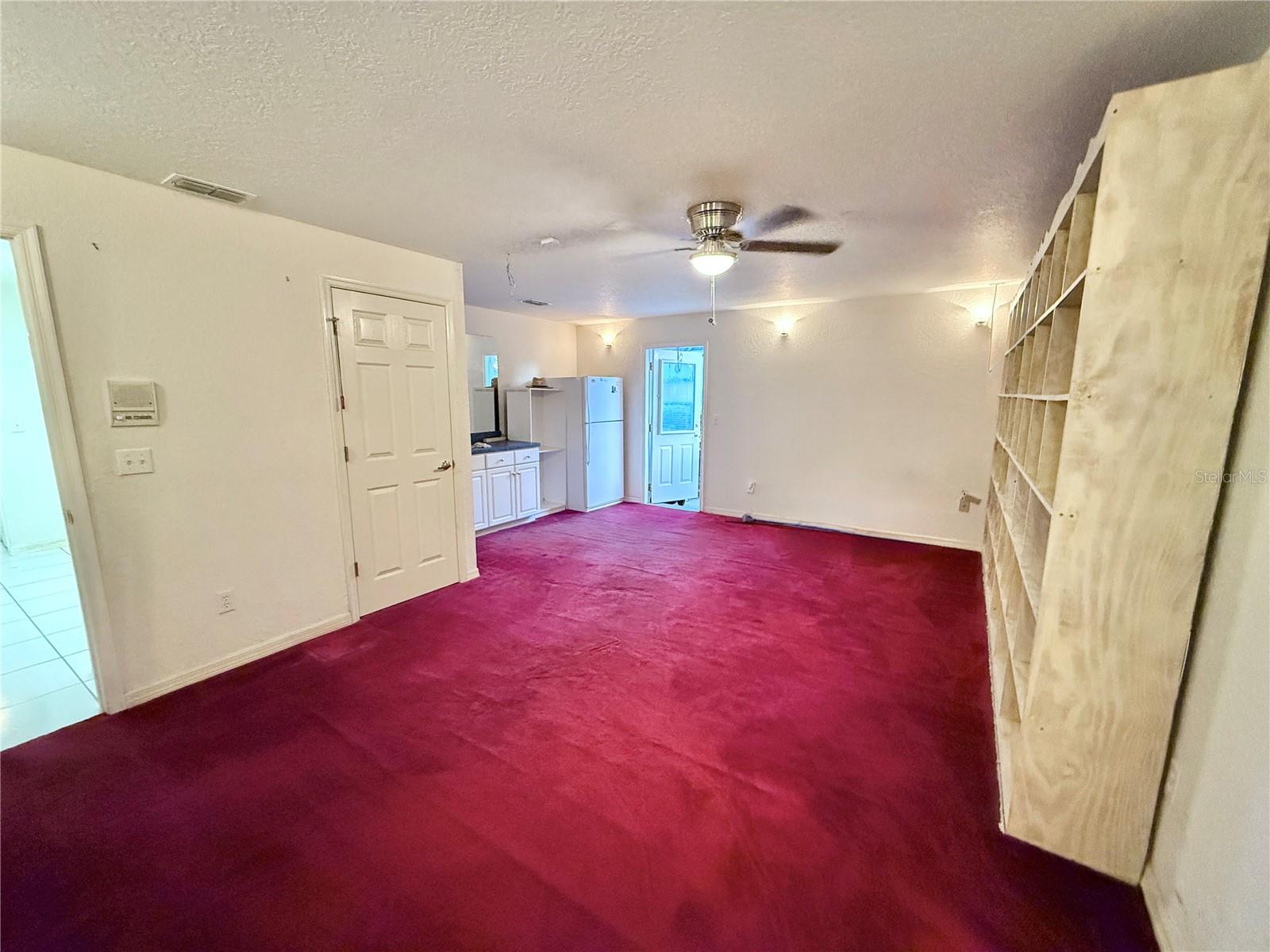 Image 36 of 53 For 5829 Guenevere Court