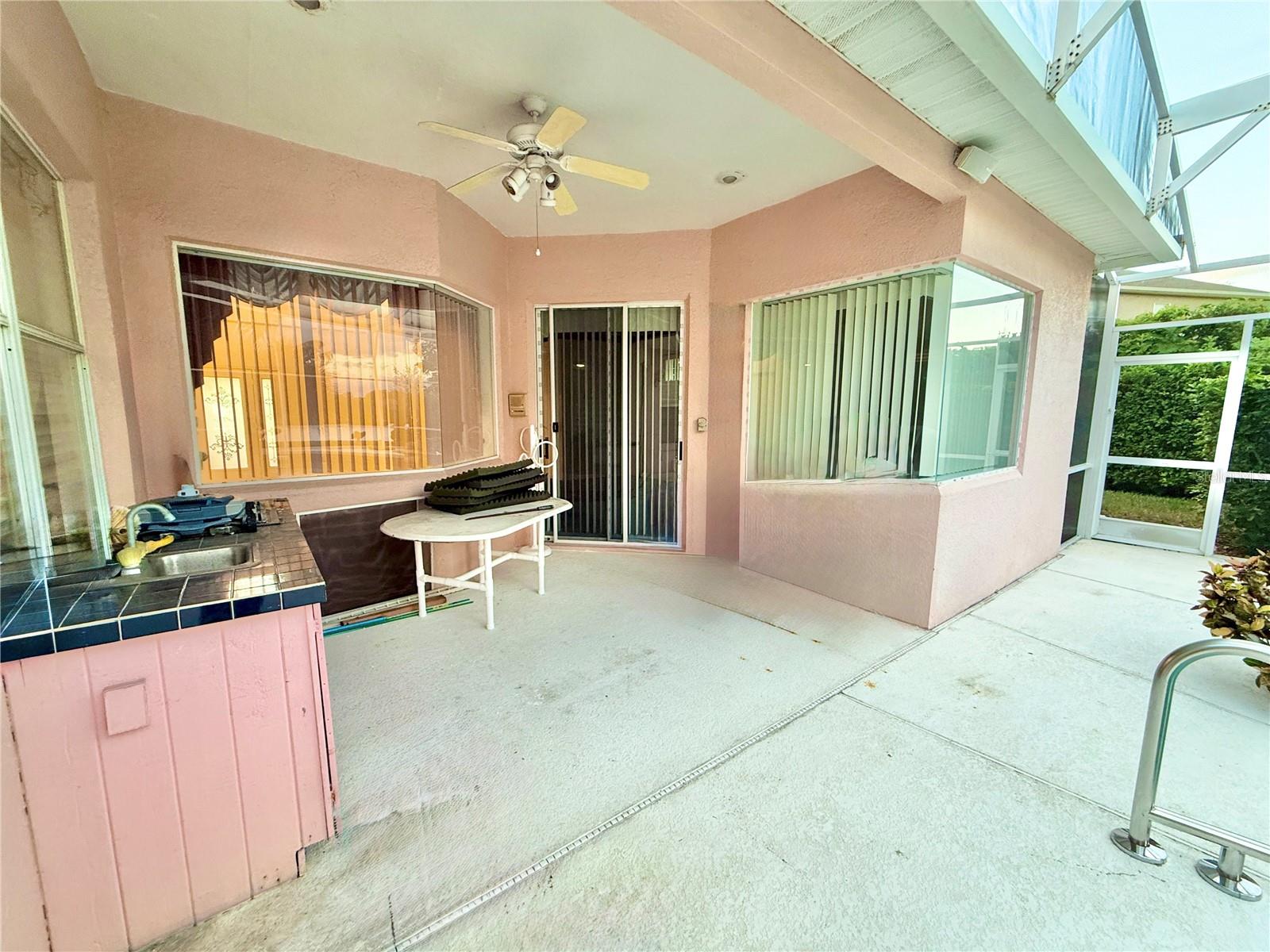 Image 39 of 53 For 5829 Guenevere Court