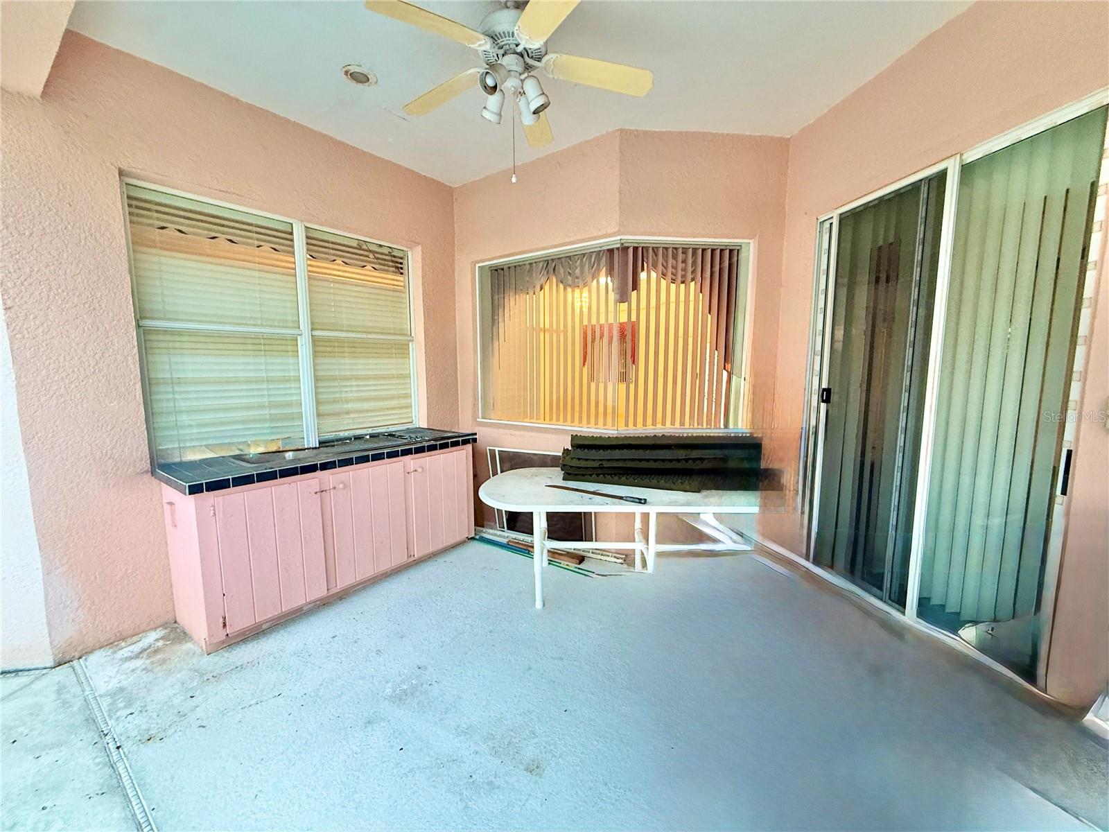 Image 40 of 53 For 5829 Guenevere Court