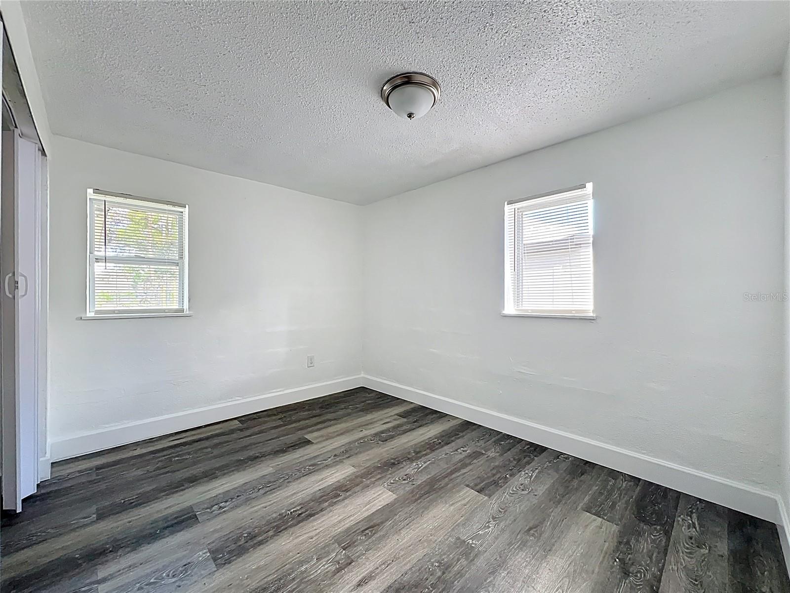 Image 14 of 28 For 1329 30th Street