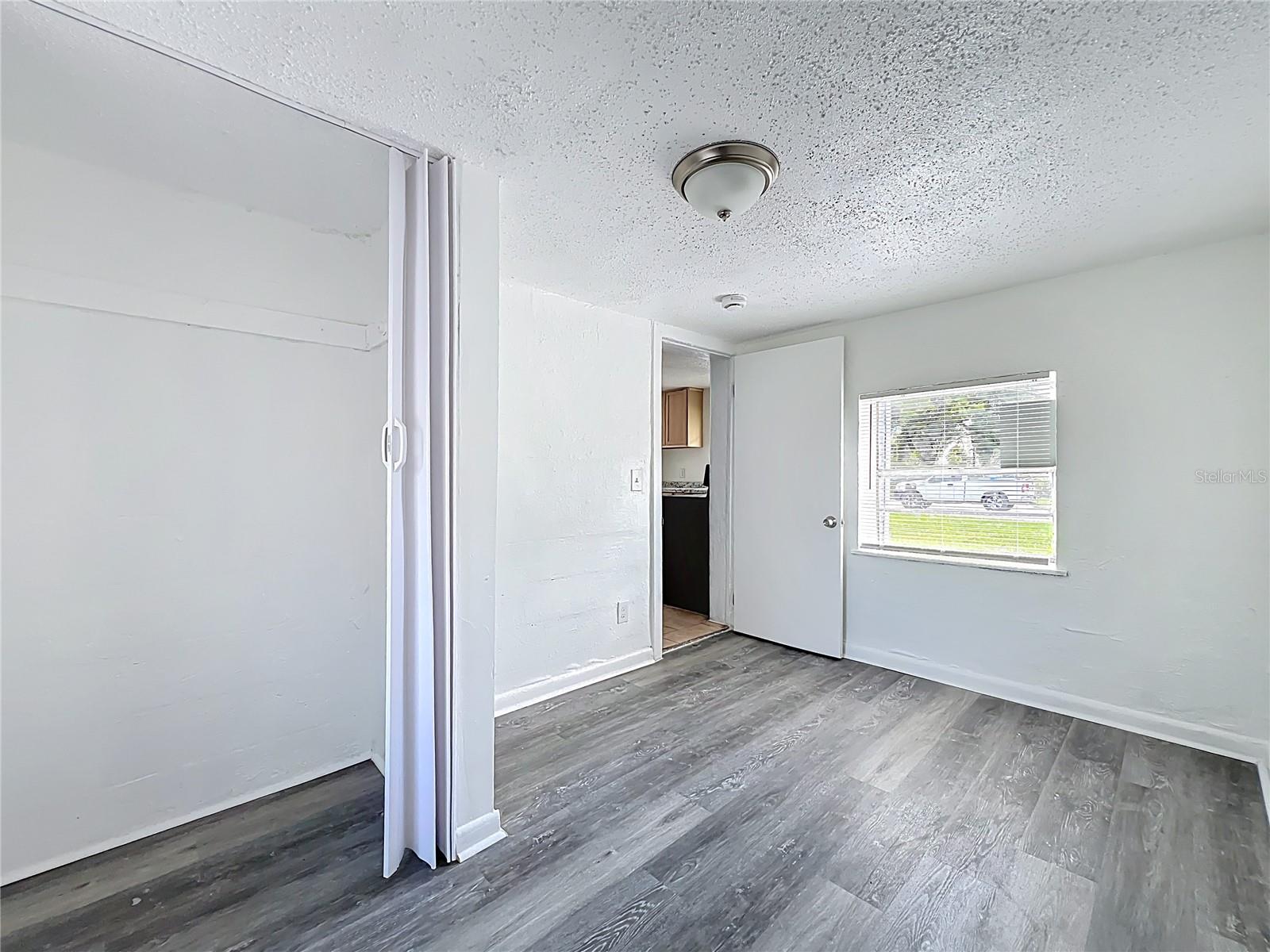 Image 19 of 28 For 1329 30th Street