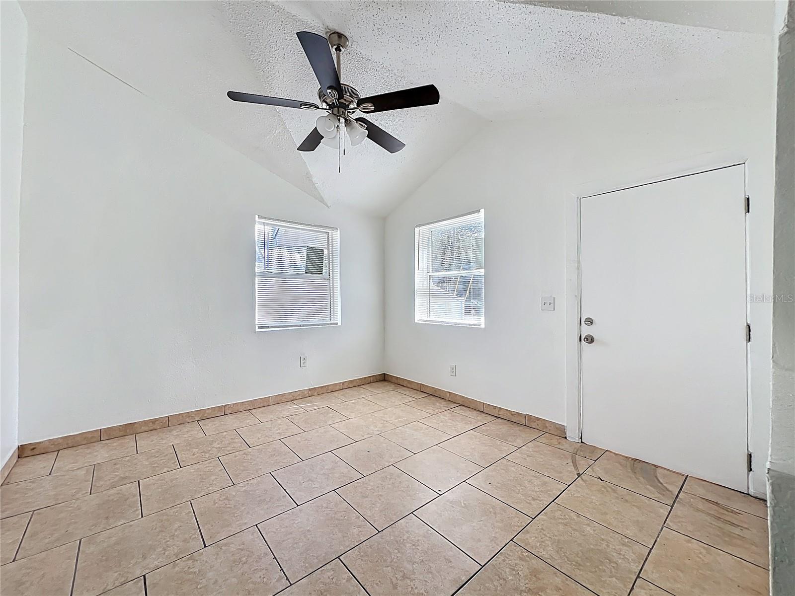 Image 6 of 28 For 1329 30th Street