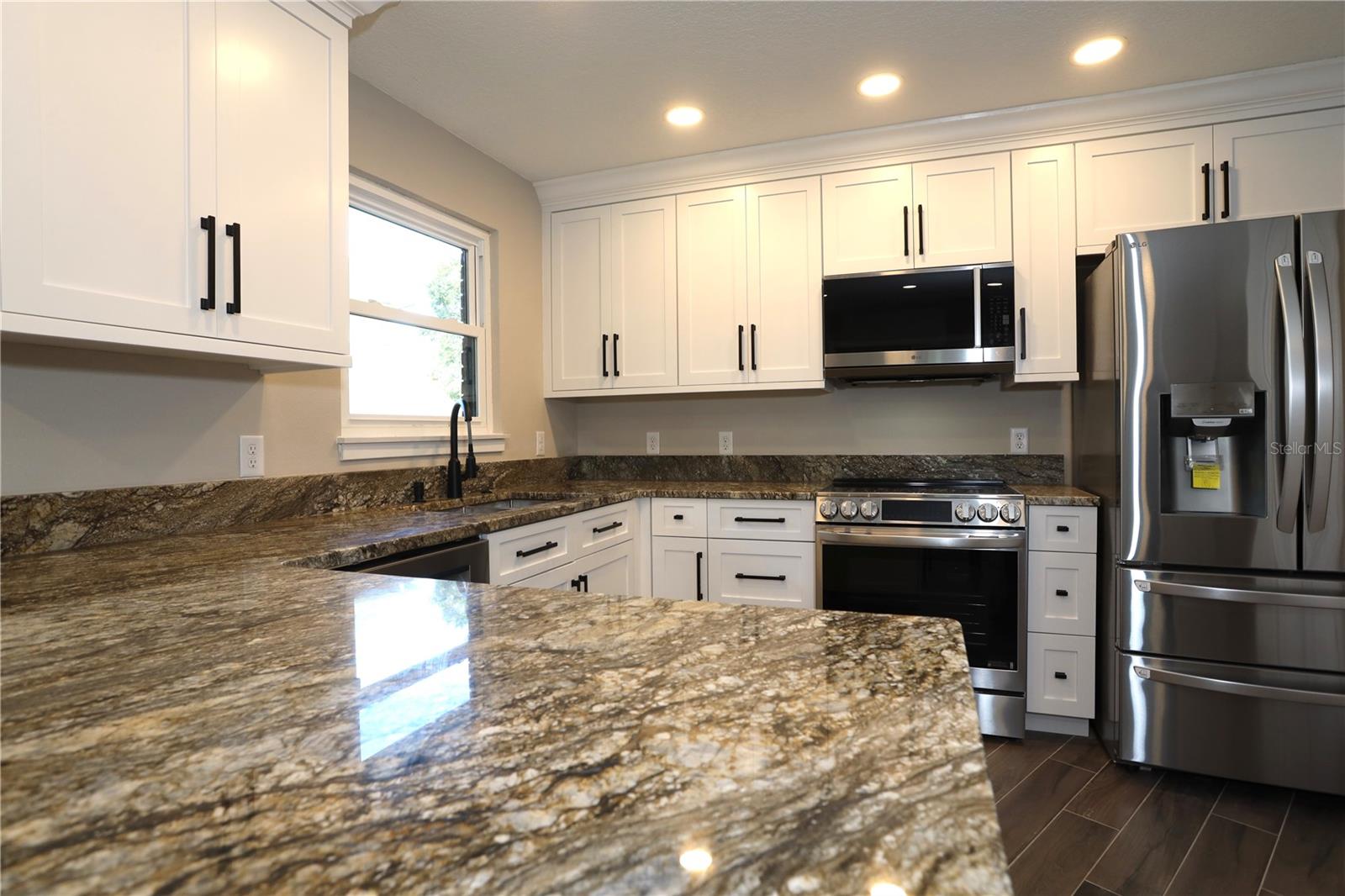 Image 18 of 35 For 3040 Knowles Boulevard