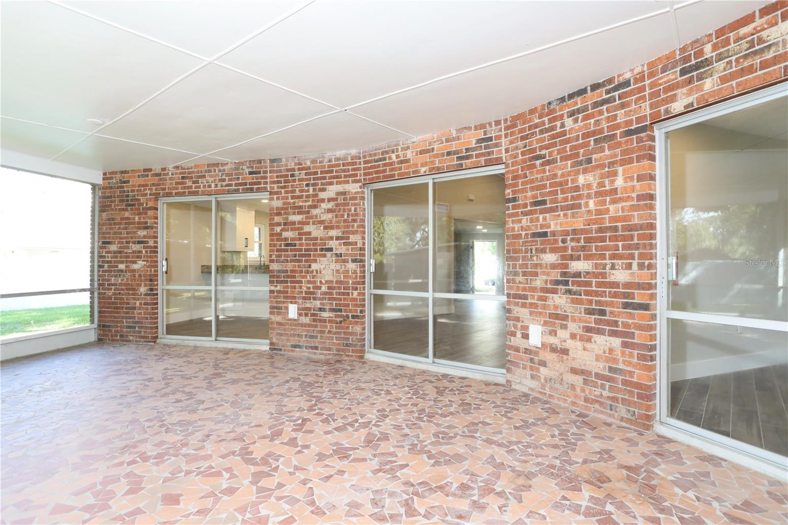 Image 29 of 35 For 3040 Knowles Boulevard