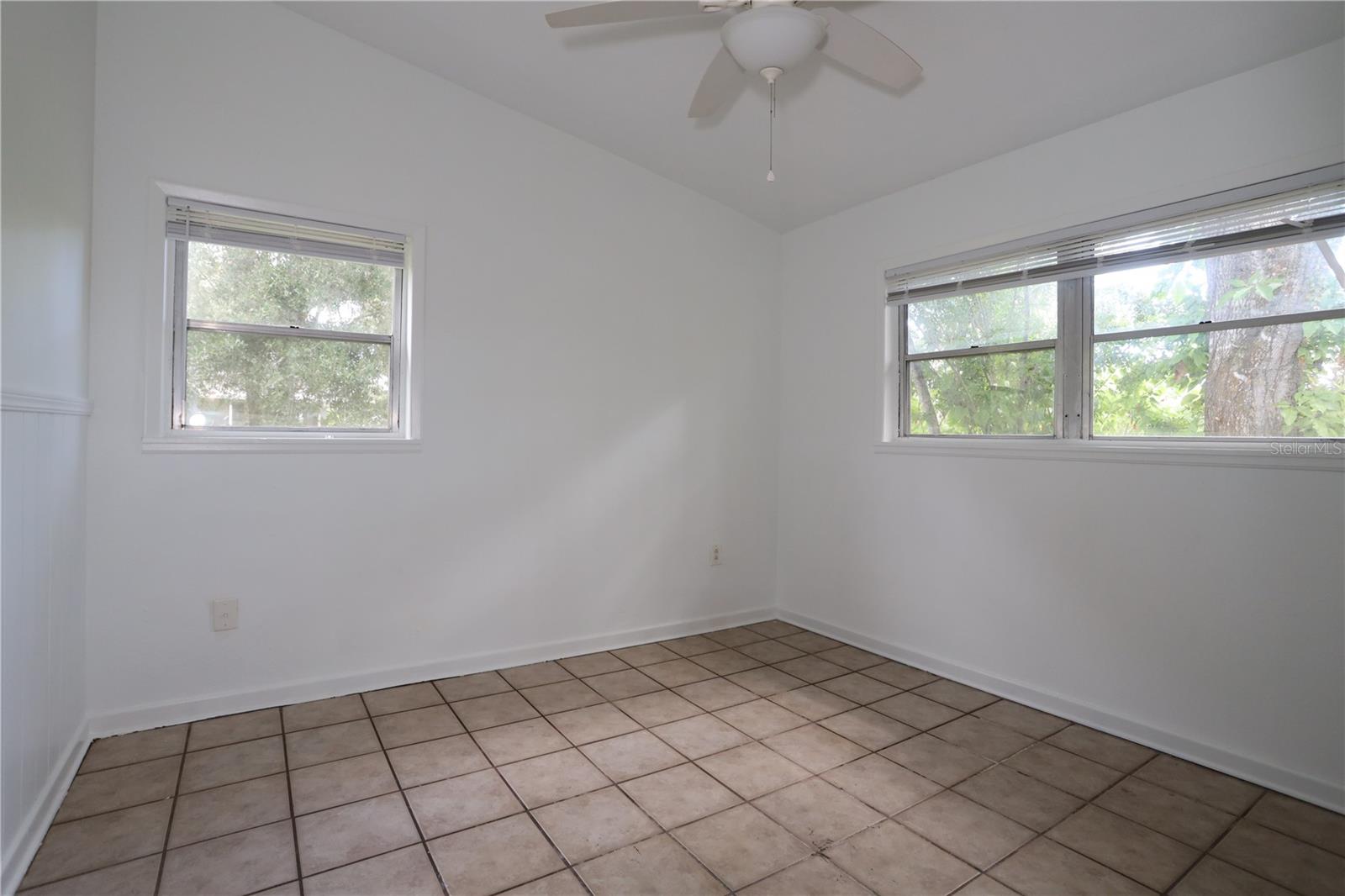 Image 15 of 18 For 1151 Davis Street