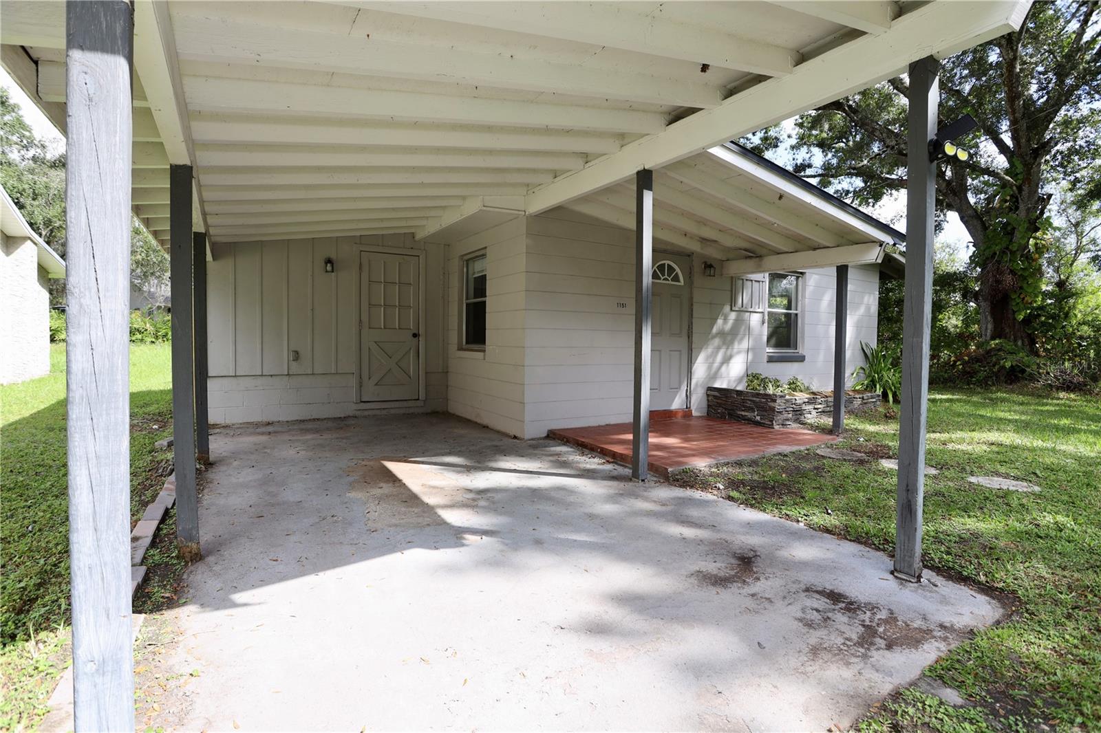 Image 6 of 18 For 1151 Davis Street