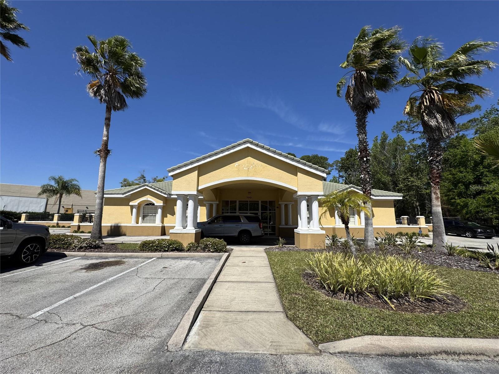 Details for 690 Lake Forest Boulevard, SANFORD, FL 32771