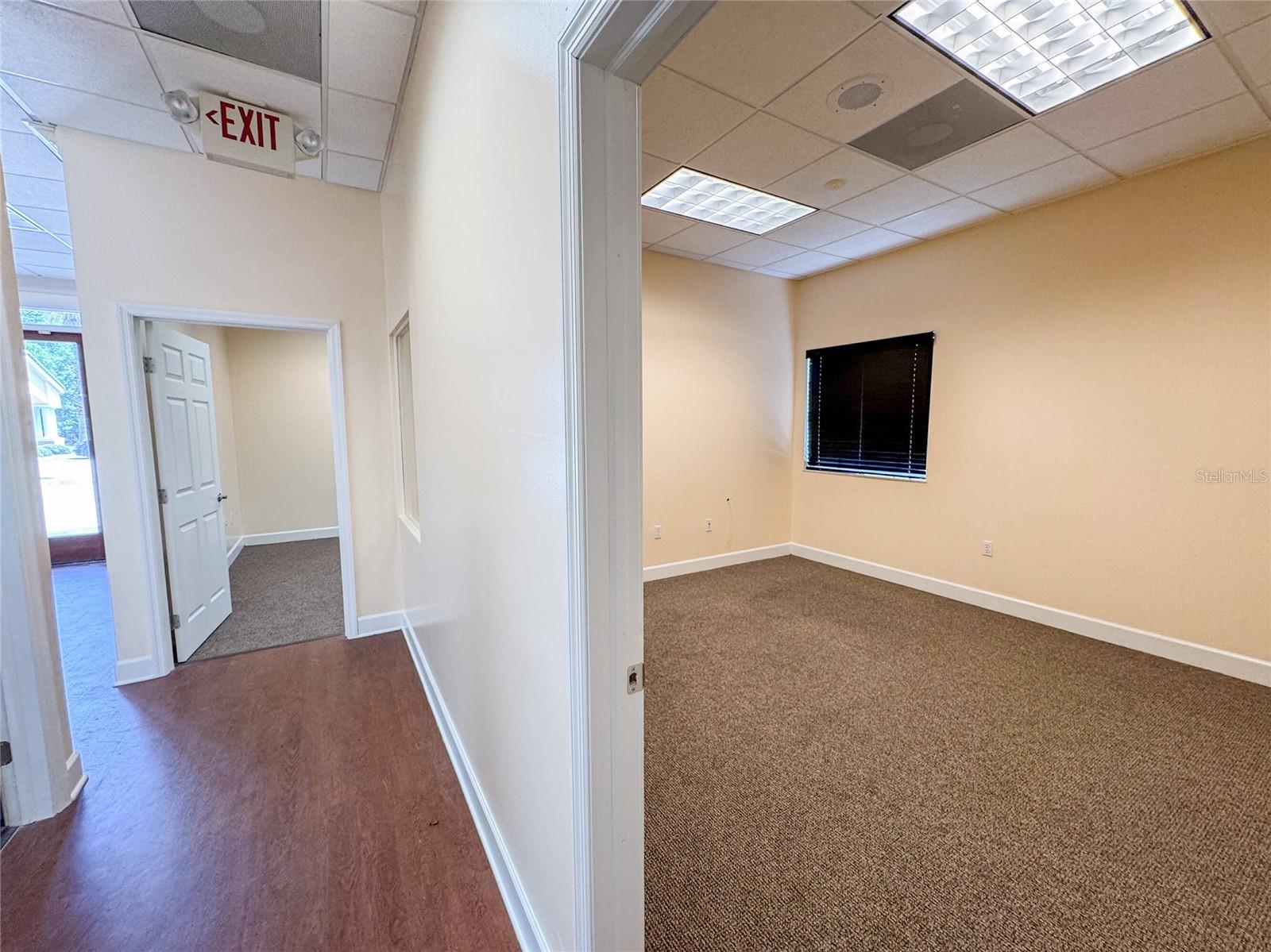 Image 5 of 6 For 690 Lake Forest Boulevard