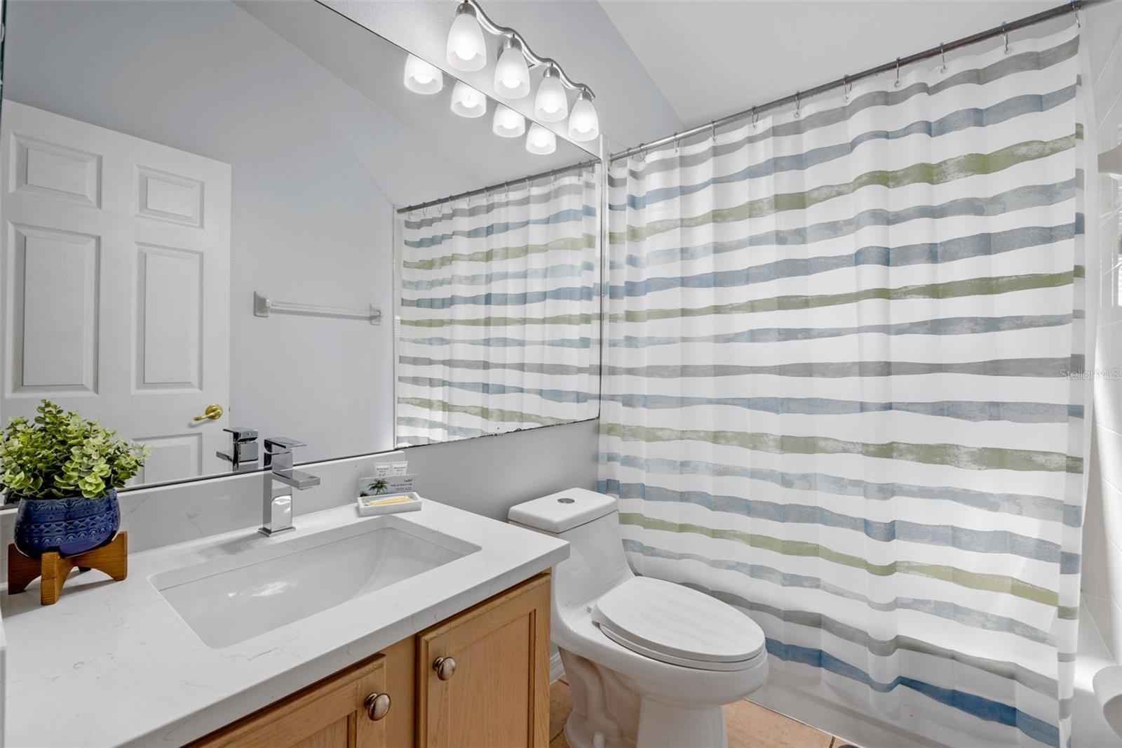 Image 29 of 45 For 8120 Pomo Drive