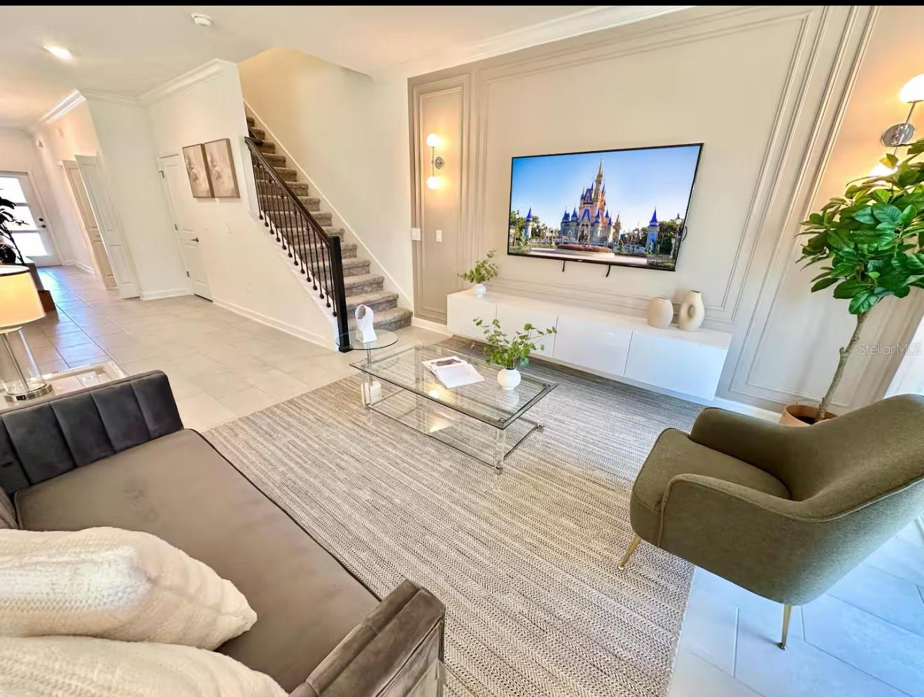 Image 10 of 34 For 2580 Reading Trail