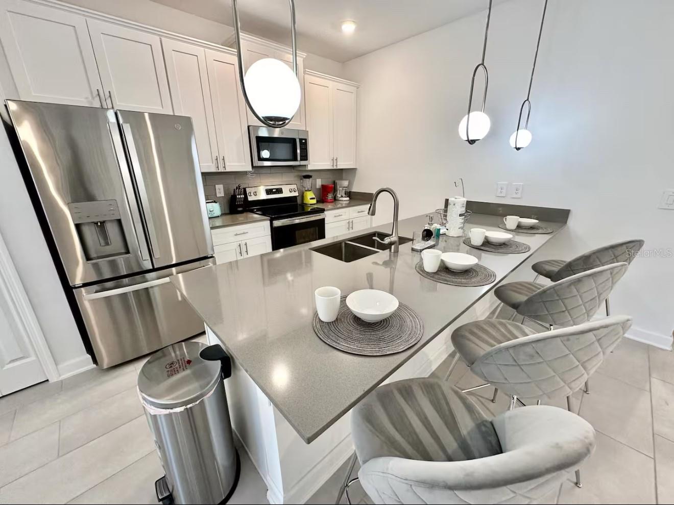 Image 11 of 34 For 2580 Reading Trail