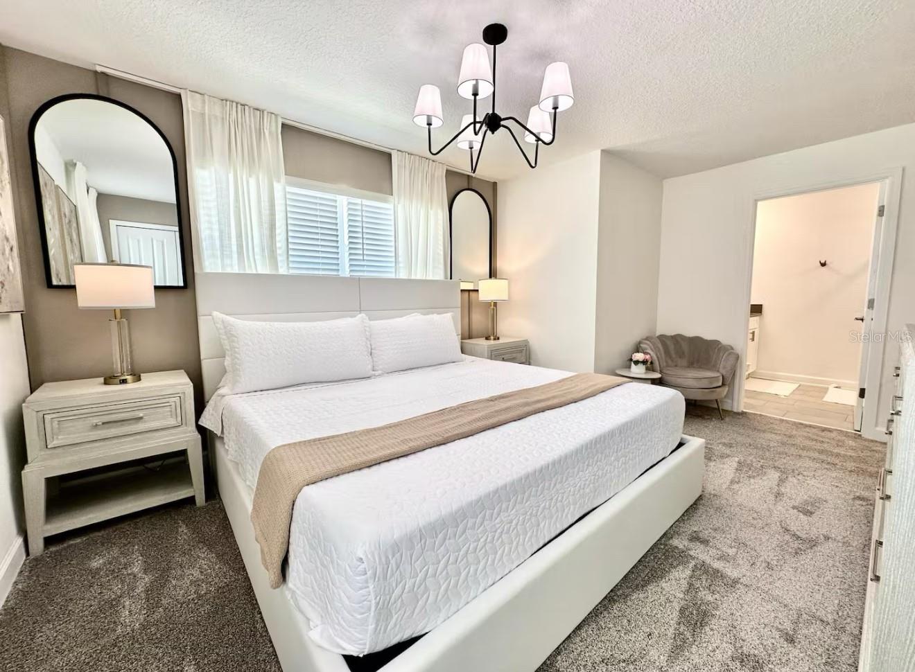 Image 16 of 34 For 2580 Reading Trail