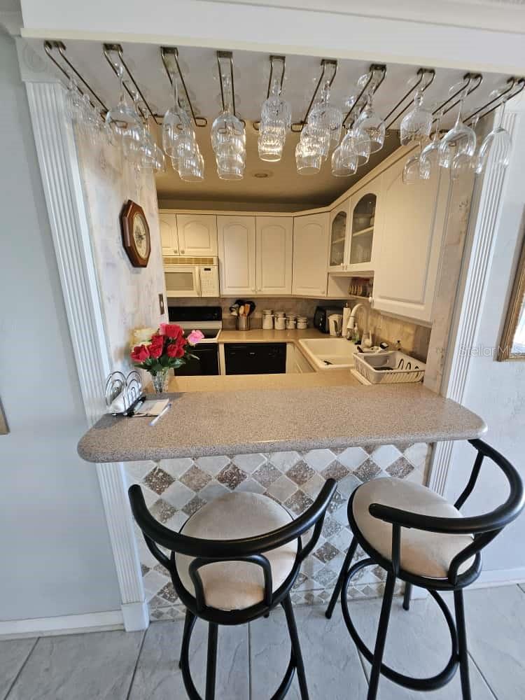 Image 9 of 28 For 3043 Atlantic Avenue 1604