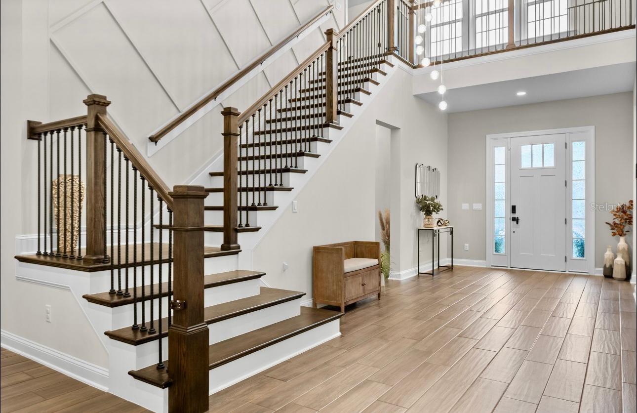 Image 10 of 45 For 462 Hillendale Circle