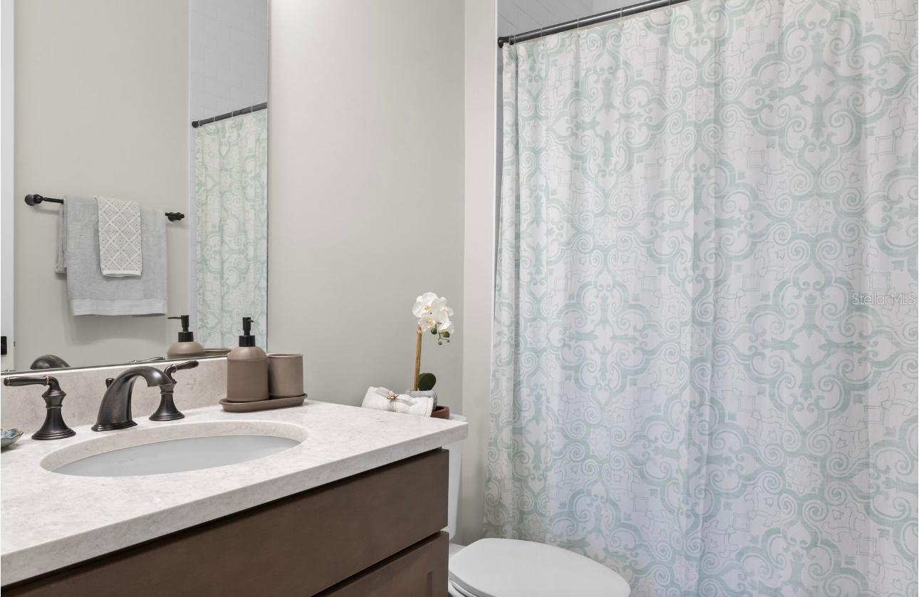 Image 15 of 45 For 462 Hillendale Circle