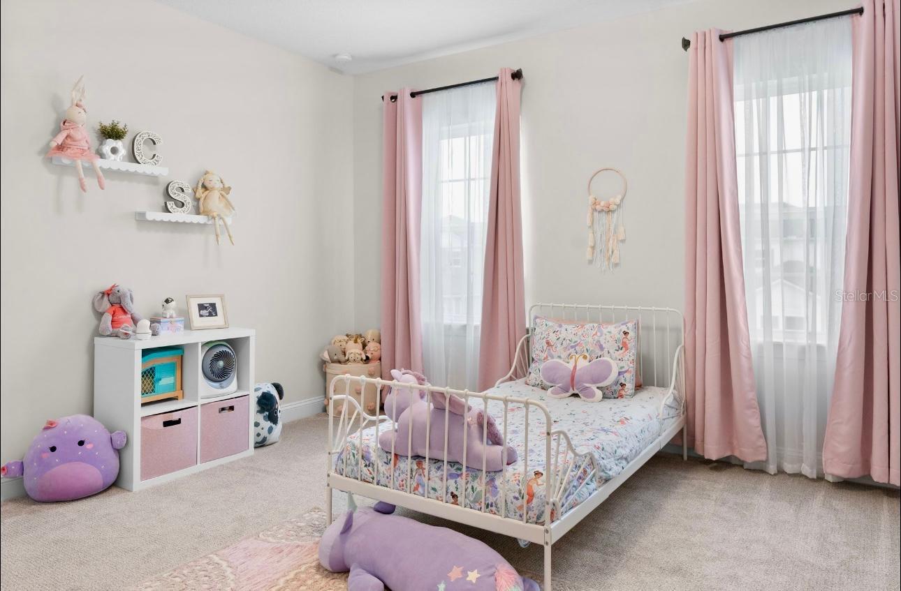 Image 26 of 45 For 462 Hillendale Circle