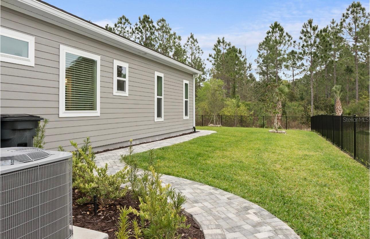 Image 37 of 45 For 462 Hillendale Circle