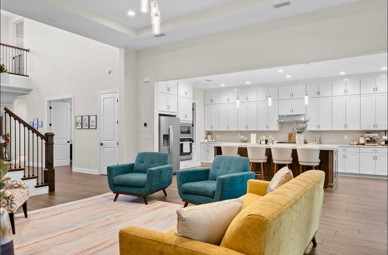 Image 5 of 45 For 462 Hillendale Circle