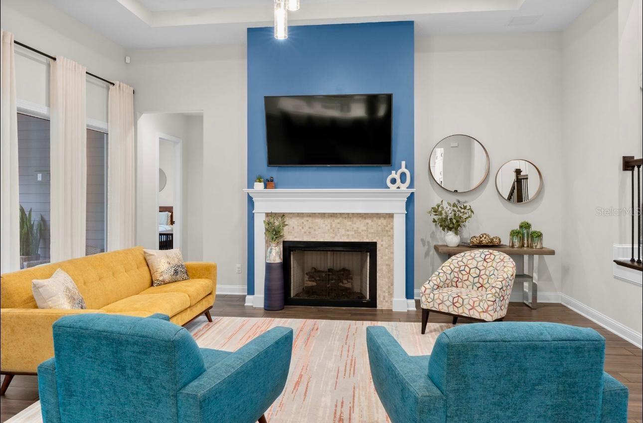 Image 9 of 45 For 462 Hillendale Circle